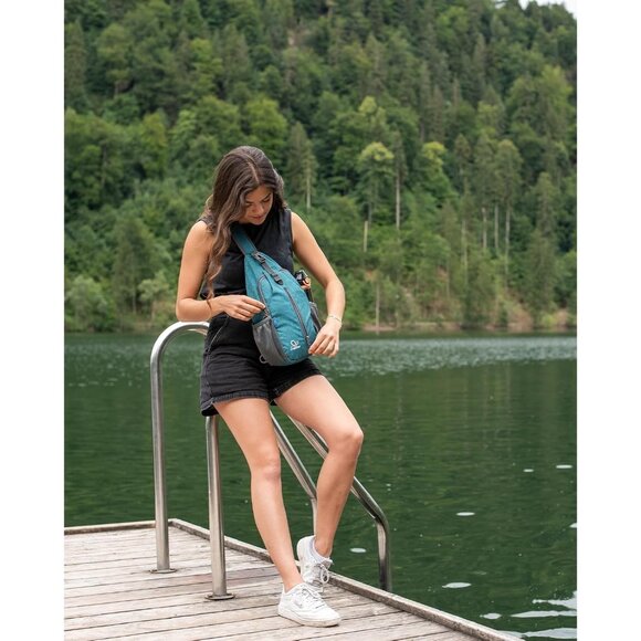 WATERFLY Crossbody Sling Backpack Hiking Chest Bag Travel Daypack Black - Picture 10 of 10